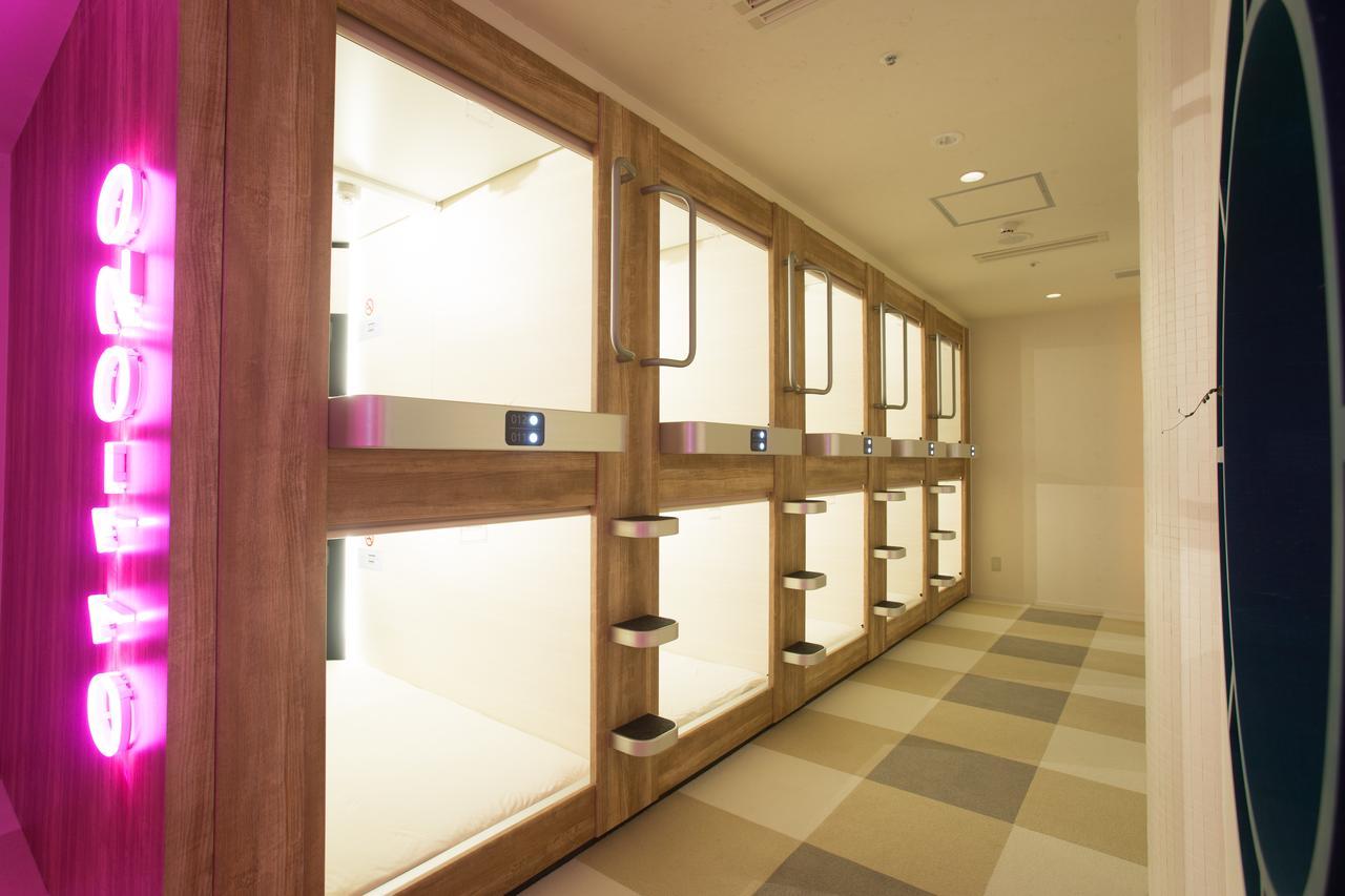 New Japan Lady'S Capsule Hotel Osaka Zewnętrze zdjęcie